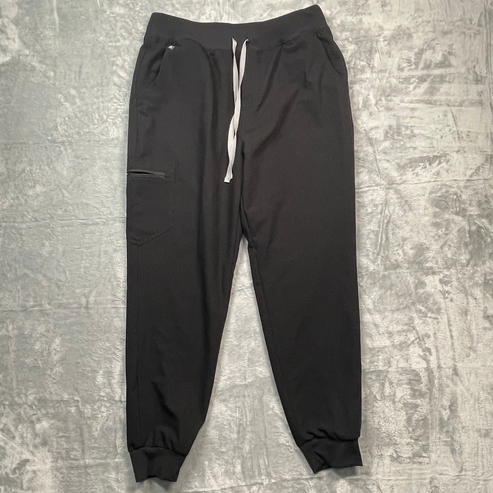 Women's XL Figs Zamora high waisted Jogger with Drawstring.